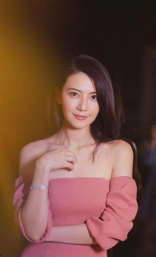 绯闻大爆料徐若瑄视频,背后真相令人震惊